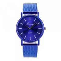 Montre pas chère bleue femme bracelet silicone