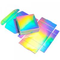 emballage carton arc-en-ciel pour un anniversaire