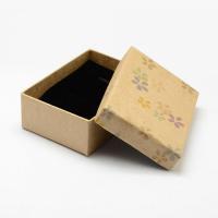 boîte marron carton kraft pour toutes les occasions avec des imprimés floraux 
