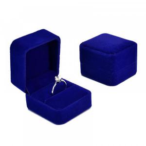 emballage bleu velours pour toutes les occasions