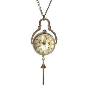 Pendentif montre pour femme vintage chiffre romain