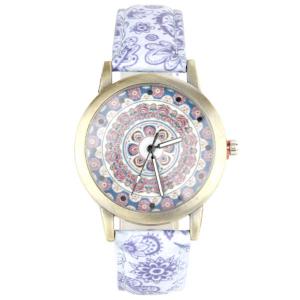 Montre Femme Vintage Blue Shace – Modèle Coloré – État Non Testé (occasion)