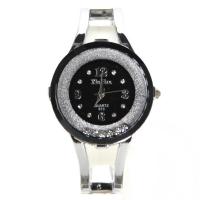 Montre a quartz brillante